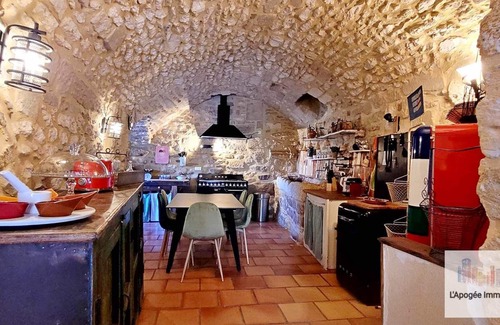 Sagries House | Charming House with Jacuzzi Near Uzès: Tradition Meets Modernity