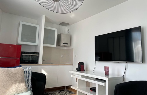 Rives de Meurthe Apartment | Cozy Studio Steps from Place Stanislas for Family Fun