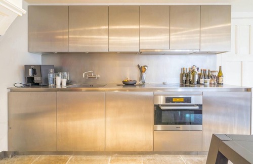 Duinbergen House | Unique Design Villa in Duinbergen - Pet Friendly & Family Ready