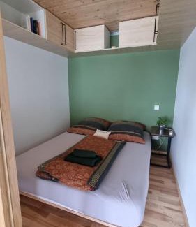 Radolfzell am Bodensee Apartment | Cozy Retreat in Güttingen near Buchensee and Bodensee