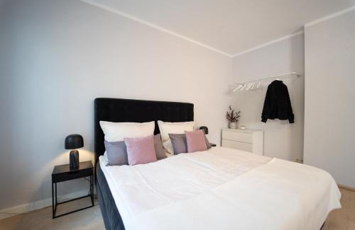 Gohlis-Mitte Apartment | Family-Friendly Escape at Charles & Kätchen Living Gohlis