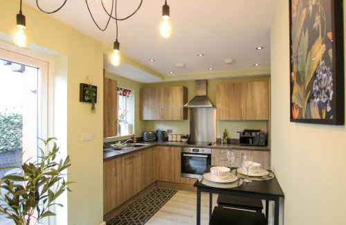 Chester House | Eco-Friendly Charles St Chester City Townhouse: 10/10 Stay