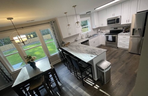 Johns Island House | Idyllic John’s Island Getaway: Pet-Friendly with Ocean Views