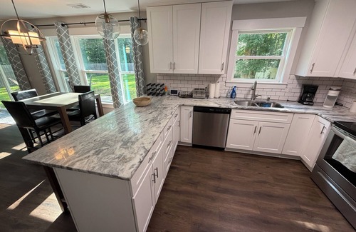 Johns Island House | Idyllic John’s Island Getaway: Pet-Friendly with Ocean Views