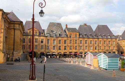 Charleville-Mezieres Apartment | Enjoy Scenic Views at Charleville-Mézières' Place Ducale
