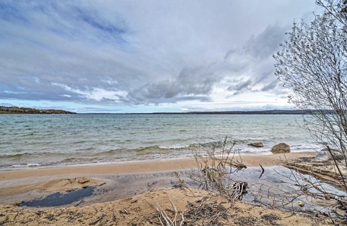 Charlevoix House | Pet-Friendly Charlevoix Cabin with Patio, Steps from Lake