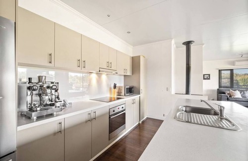 Wilyabrup House | Discover Charlie Bravo - Guest Rated 9.8 with Lake Views