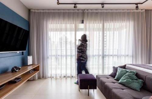 Vila Nova Conceicao Apartment | Experience Charlie Itaim: Oceanfront Stay with Pool Access