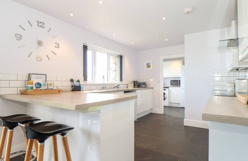 Pendeen Cottage | Charlotte's House: Pet-Friendly Coastal Cottage in Pendeen