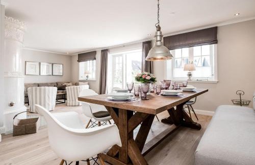 Wenningstedt-Braderup House | Discover Charlottes-Strandhus: Family and Pet Friendly Escape