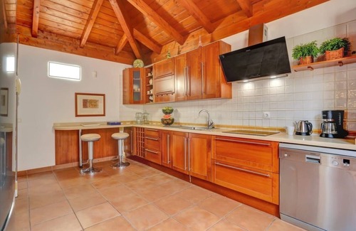 Juan Fernandez House | Charly Villa: Breathtaking Sea & Teide Views Await