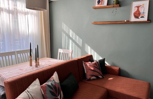 Uskudar Apartment | Cozy 2BR Apartment - Family Friendly with Great Ratings