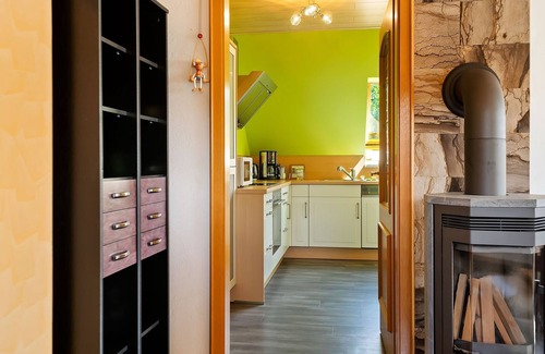 Pohla Apartment | Relaxing Apartment with Garden View in Erzgebirge, Rated 9.6