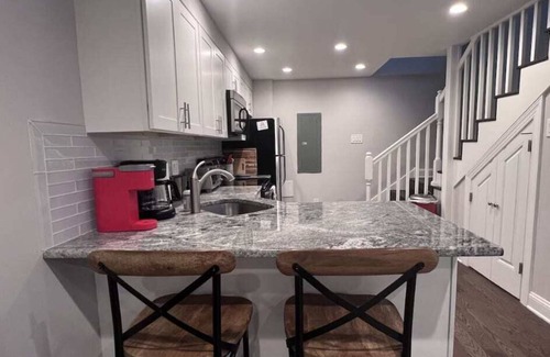 Fitler Square Apartment | Discover Rittenhouse Charm with Patio & Pet-Friendly Perks