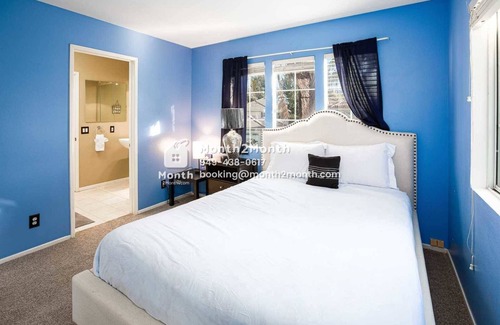 California House | Discover the Allure of Chino Hills with Pool and Breakfast
