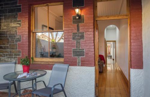 Adelaide Central Business District House | Delightful Stay at Charm on Carrington - 4-Star Family Friendly