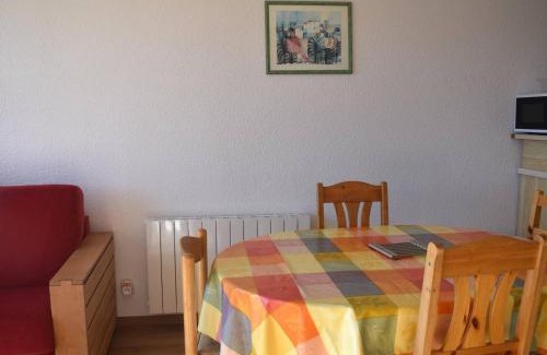 Font-Romeu-Odeillo-Via Apartment | Scenic Cabin with Direct Access to Télécabines in Font-Romeu