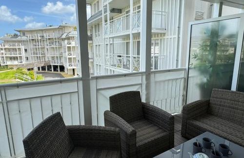 Cabourg Apartment | Delightful 2P Balcony Retreat near Beach in Cabourg