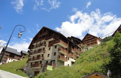 Valloire Apartment | Enjoy a Poolside Getaway in Valloire for 6 Guests