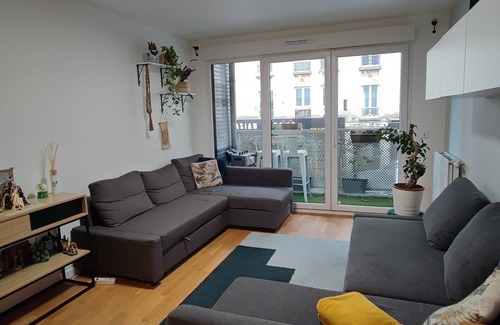 Le Pre-Saint-Gervais Apartment | Guest Rated 10/10: Charming Apartment at Pré with Kitchen