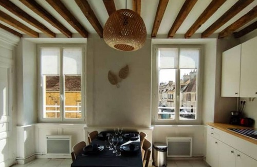 Saint-Pierre-sur-Dives Apartment | Inviting City-Center Apartment with Family-Friendly Amenities