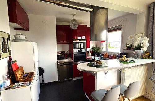 Champigny-sur-Marne Apartment | Ideal 2-Bedroom Apartment with Balcony Near Paris & Disneyland
