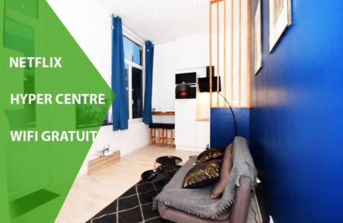 Valenciennes Apartment | Central Appart with Free WiFi - Family Friendly Retreat