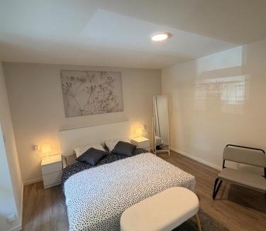 Millau Apartment | Charmant appartement, 2 chambres au bord des quais