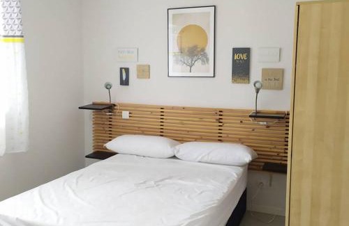 Arette Apartment | Cozy Apartment at the Foot of the Slopes for 6 Guests