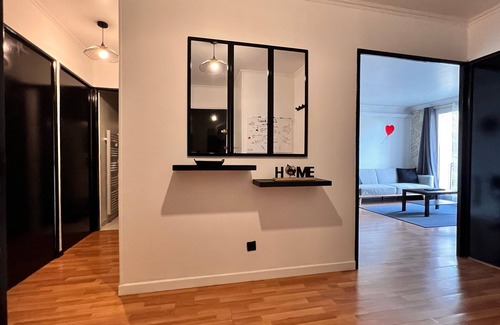 Arnouville Apartment | Cozy Apartment Le Joyau Caché Near Paris & Stade de France