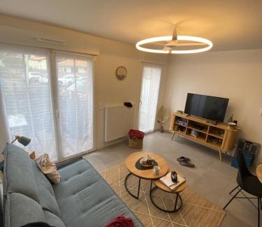 Biscarrosse Apartment | Stylish 4-Star Apartment with Family-Friendly Amenities