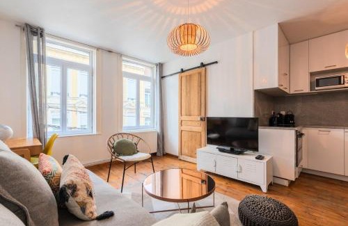 Vauban - Wazemmes Apartment | Elegant One-Bedroom Apartment in Prime City Center