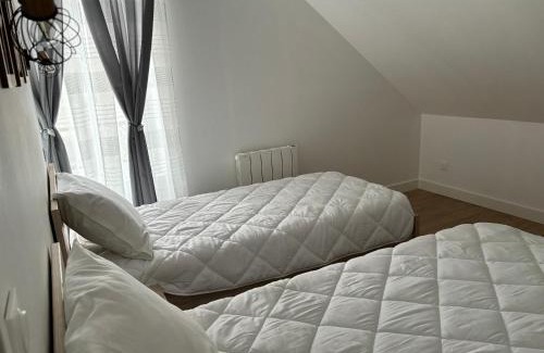 Saint-Nectaire Apartment | Family-Friendly Duplex for 8 with Great Amenities