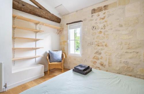 Cambes Villa | Cozy Cottage with Pool and Ocean View in Entre Deux Mers