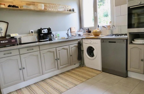 Bastelicaccia Apartment | Cozy Duplex Just 5 Minutes from the Beach with Kitchen