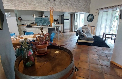 Saint-Paul-Les-Durance House | Idyllic Villa with Pool Near Aix en Provence and Luberon