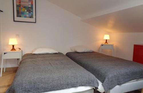 Maringes House | Cozy Gîte in Monts du Lyonnais with Garden & Modern Comfort
