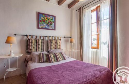 Savennieres House | Idyllic Vineyard Retreat Near Loire – Perfect for Couples