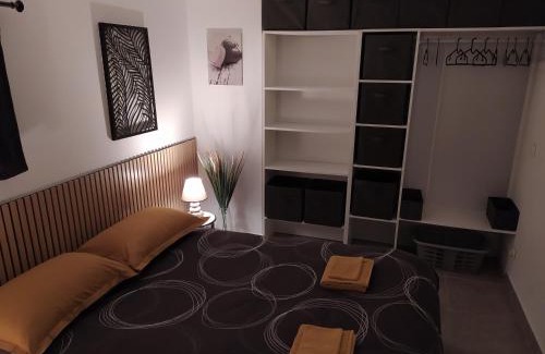 Ales Apartment | Inviting Independent Gite with Child-Friendly Features