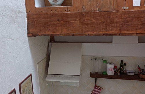 Aups Cottage | Experience Comfort at Gite Domaine des Buis with Pool