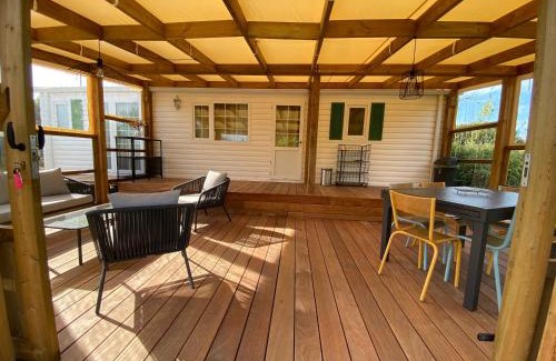 Kerroch Villa | Cozy Mobile Home for 5 with Ocean View Near Private Beach