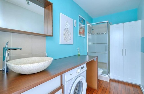 Corbeil-Essonnes Apartment | Cozy Studio with Terrace and Parking - Rated 7.5/10