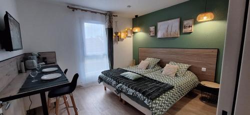 Lourdes Apartment | Cozy Studio *Le Nature* - Guest Rated 9.3/10