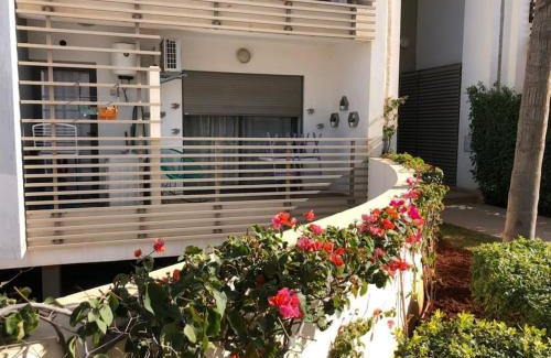 Bouskoura Apartment | Bright Studio in Casablanca with Pool and Pet-Friendly Perks