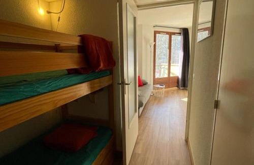 Pra Loup Apartment | Cozy Studio Pra-Loup for 4 - Perfect for Family Getaways