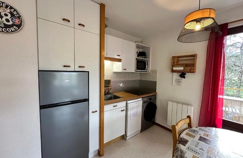 Villard-de-Lans Apartment | Cozy Apartment with Mountain View & Balcony Near Attractions