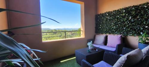Pont Royal Apartment | Beautiful T2 with Pool and Ocean Views at Golf de Pont-Royal