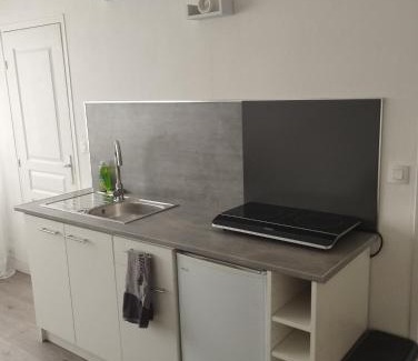 Faubourg North Apartment | Kid-Friendly Comfort at T2 Dijon Congrexpo - Guest Rated 8.8