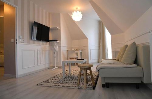 Meaux Apartment | Affordable T2 Meaux-gare Near Disney-Paris for Families