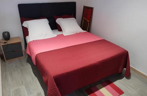 Remire Montjoly Apartment | Inviting T2 Meublé with Pool Access for Your Getaway